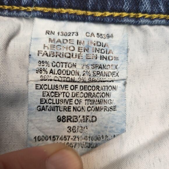 Wrangler Jeans Mens 34x29 Blue Relaxed Boot Premium Quality Denim Comfort Fit - Picture 4 of 9